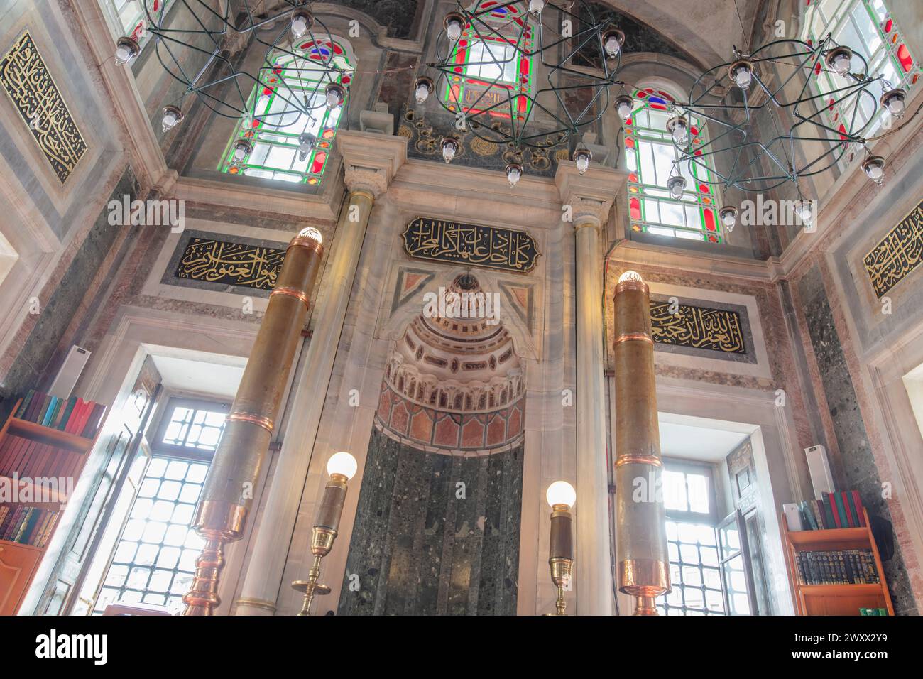 Interno della Moschea Laleli, Istanbul, Turchia Foto Stock