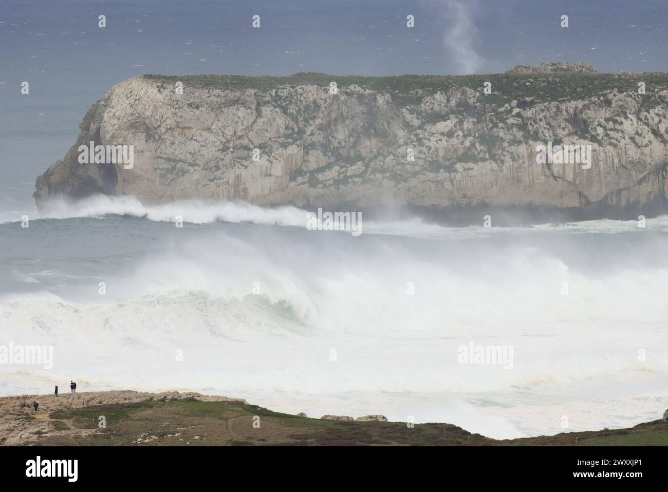 Marejada en el mar Cantábrico. Suances Foto Stock