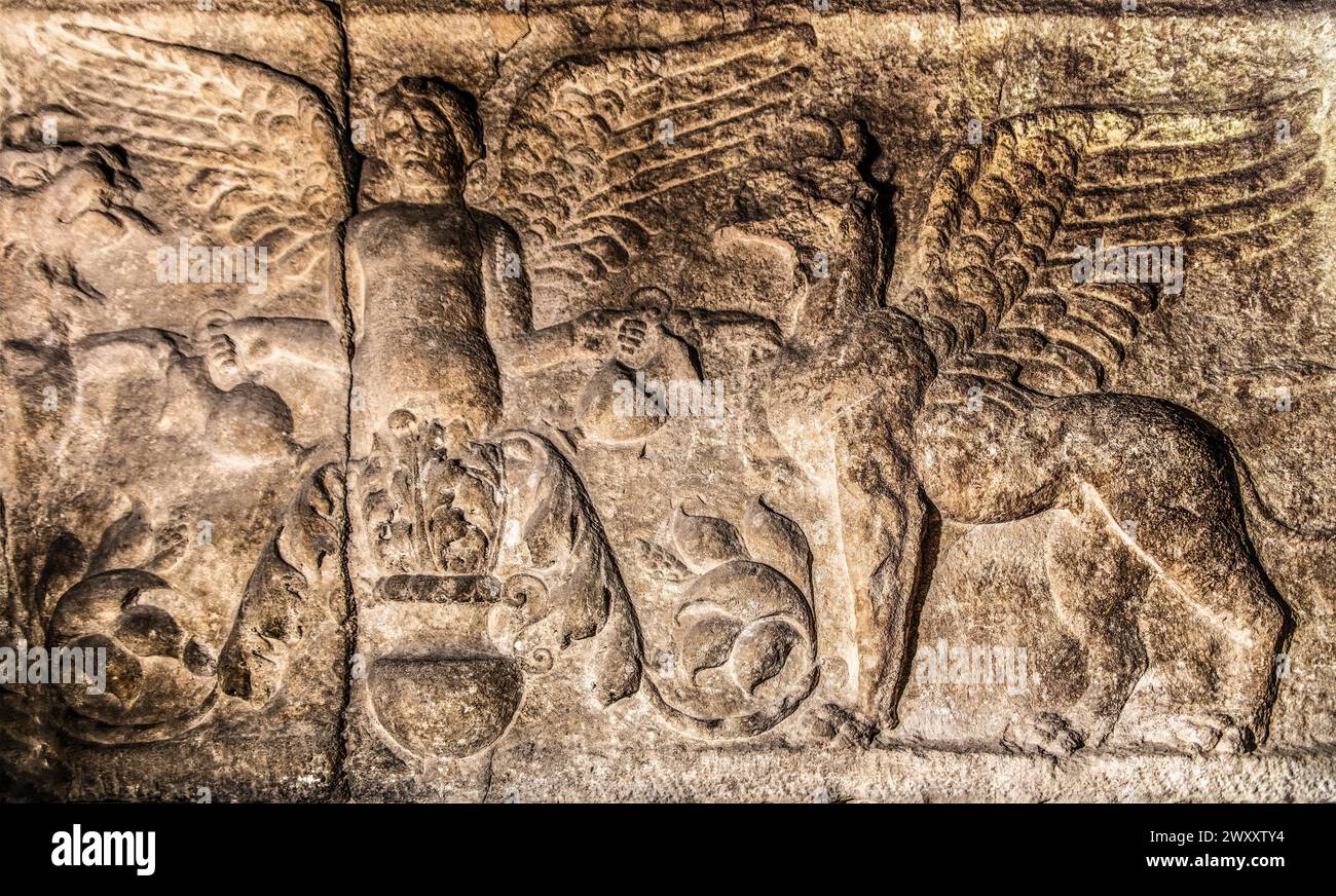 Resti romani all'interno del campanile, della Cattedrale di San giusto, del Colle di San giusto, di Trieste, della città portuale sull'Adriatico, del Friuli, dell'Italia, di Trieste Foto Stock