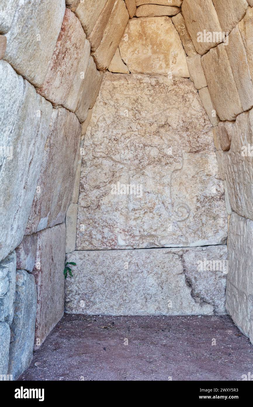 Rilievi e geroglifici della camera 2, Hattusa, provincia di Corum, Turchia Foto Stock