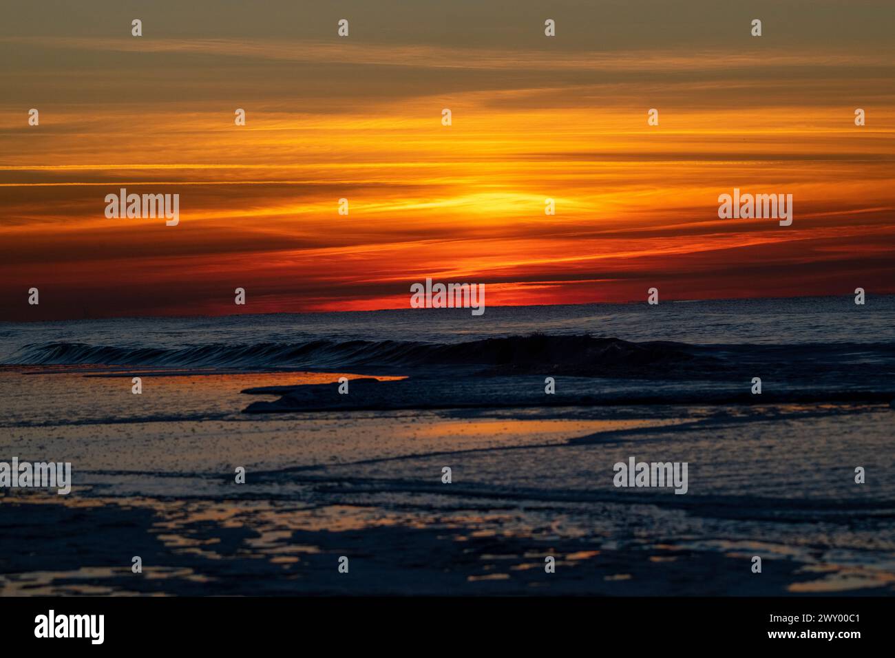 Tramonto al mare del Nord Foto Stock