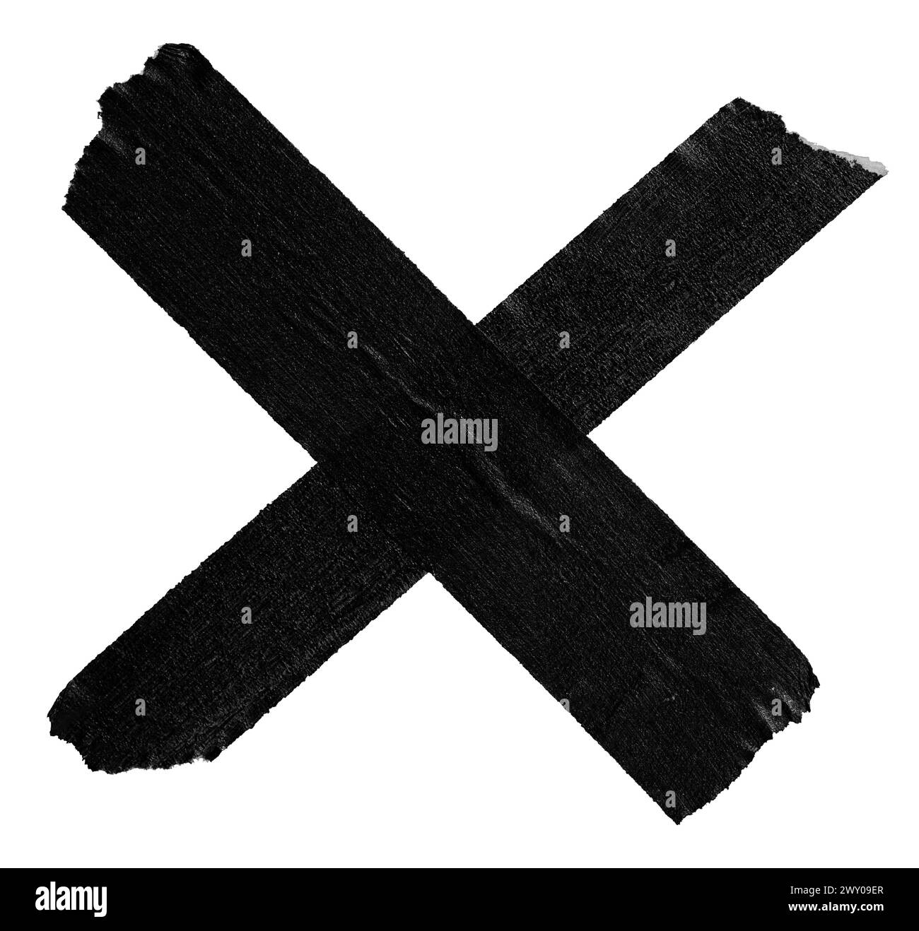 Simbolo X grunge realizzato con nastro di mascheratura nero isolato su sfondo bianco Foto Stock