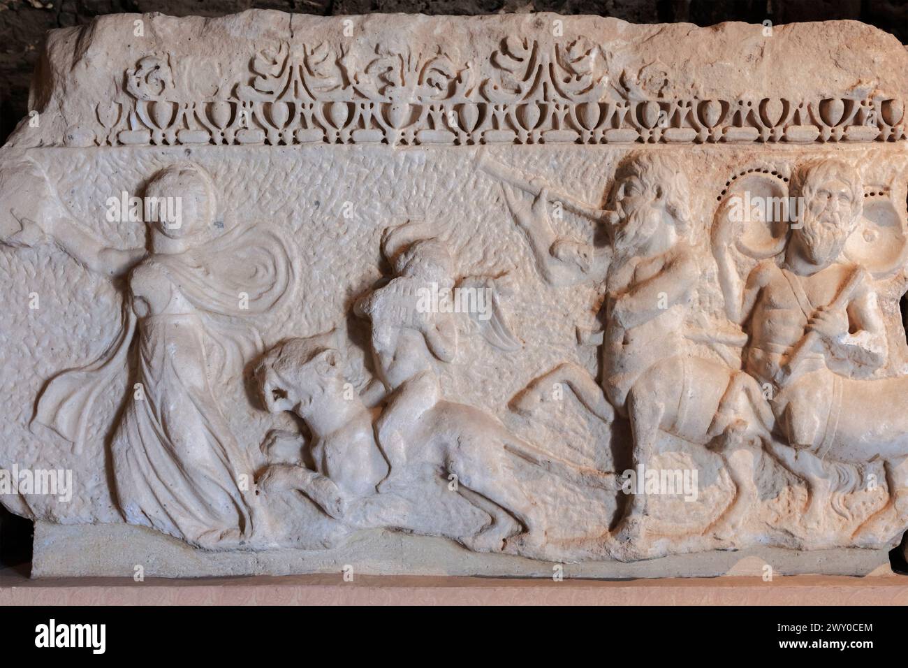 Soccorso con centauri, Hierapolis, Pamukkale, provincia di Denizli, Turchia Foto Stock