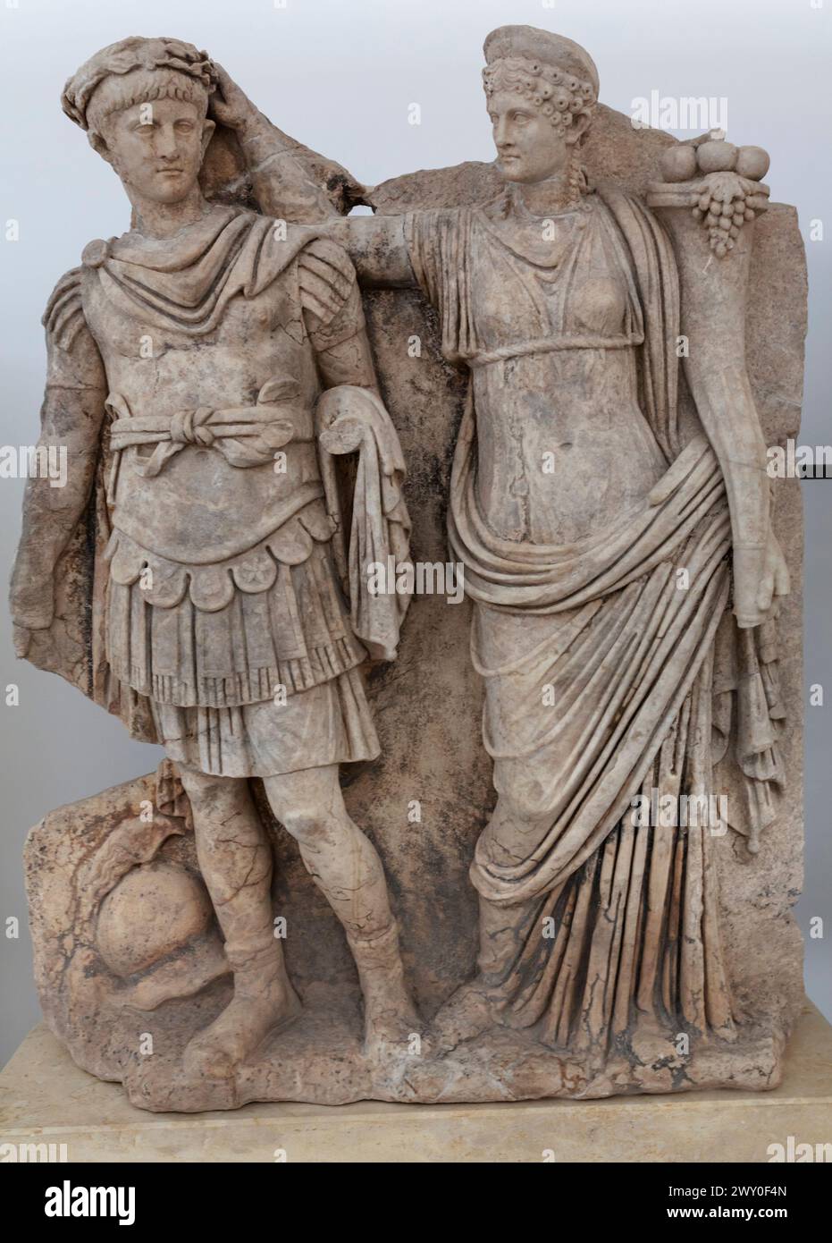Agrippina e Nerone, scultura a rilievo romana Sebasteion nel Museo, Afrodisia, Geyre, Provincia di Aydin, Turchia Foto Stock