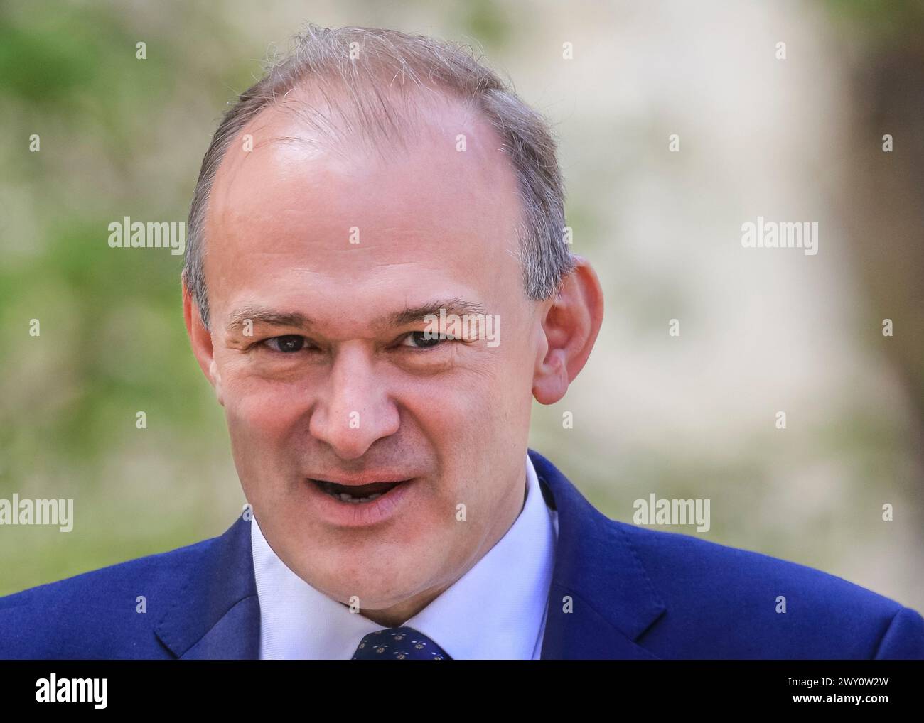 Ed Davey, Sir Edward Davey, deputato, leader del Partito Liberal Democratico (Libdems) ad un evento sulla sicurezza degli edifici a Londra, Regno Unito Foto Stock