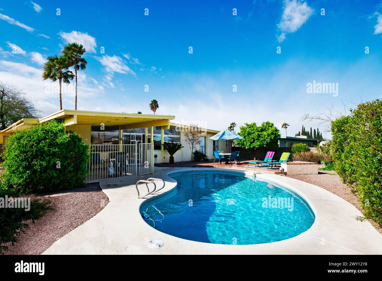Casa con piscina - Arizona che vive nei sobborghi di Tucson. Foto Stock