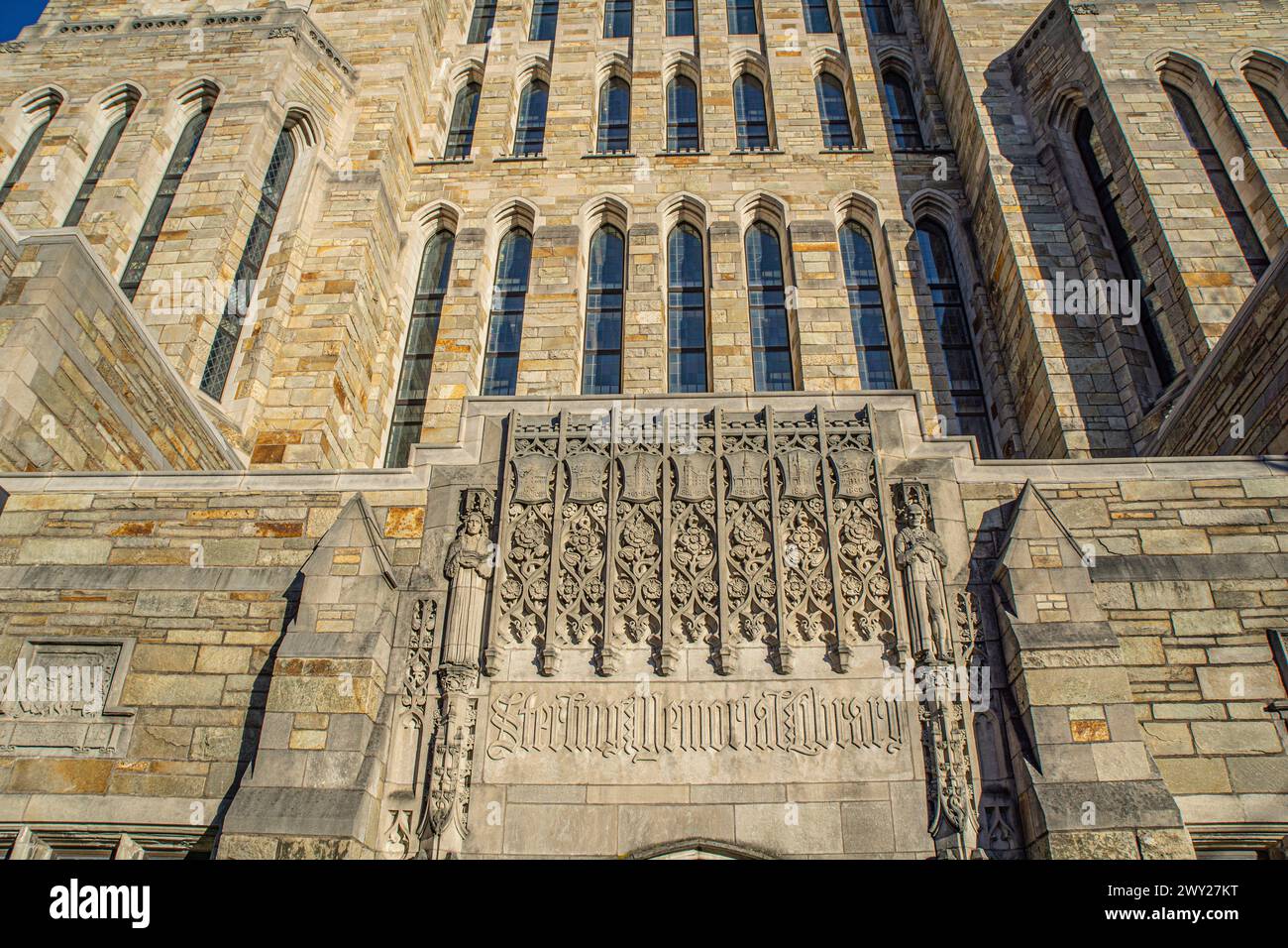 Sterling Memorial Library, vista esterna, Yale University, New Haven, Connecticut, STATI UNITI Foto Stock