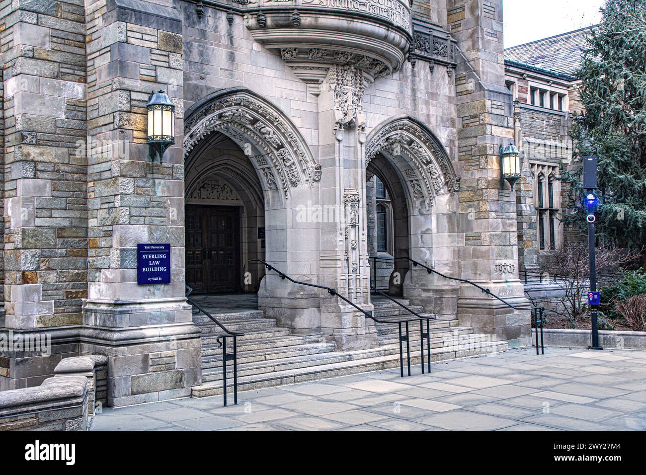 Sterling Law Building, vista esterna, Yale Law School, Yale University, New Haven, Connecticut, Stati Uniti Foto Stock