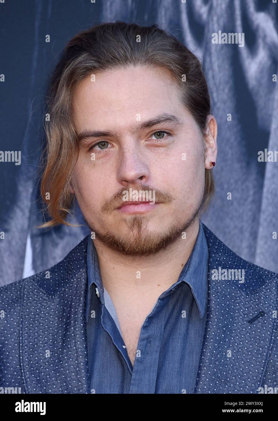 Hollywood, Stati Uniti. 3 aprile 2024. Dylan Sprouse arriva all'evento "Ripley" Premiere di Netflix tenutosi all'Egyptian Theatre di Hollywood, CALIFORNIA, il 3 aprile 2024. © Janet Gough/AFF-USA.COM credito: AFF/Alamy Live News Foto Stock