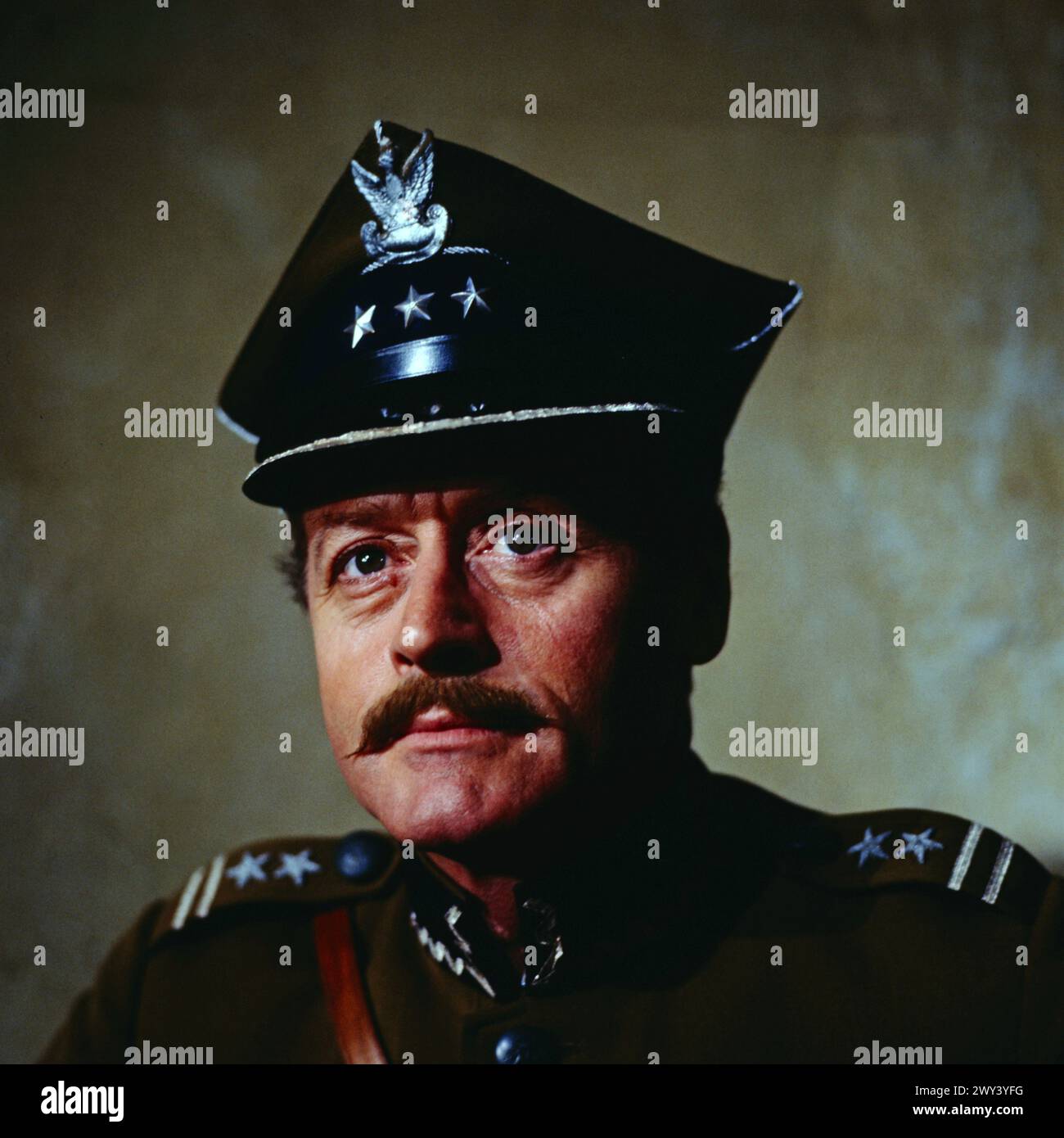 Tarabas, Historien-Film in zwei Teilen, nach einem Roman von Joseph Roth, 1982, Szene: Helmuth Lohner als Tarabas in Teil 2. Foto Stock