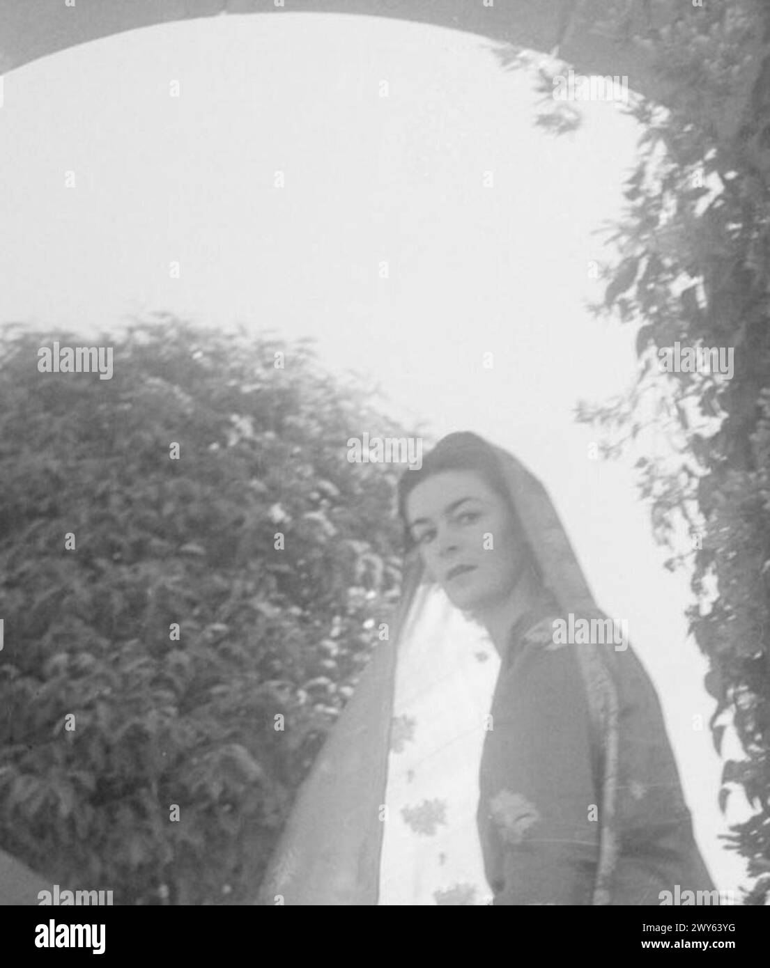 Cecil Beaton fotografò la vita quotidiana, i paesaggi e le scene culturali in India, Birmania e Cina dal dicembre 1943 all'agosto 1944. Foto Stock