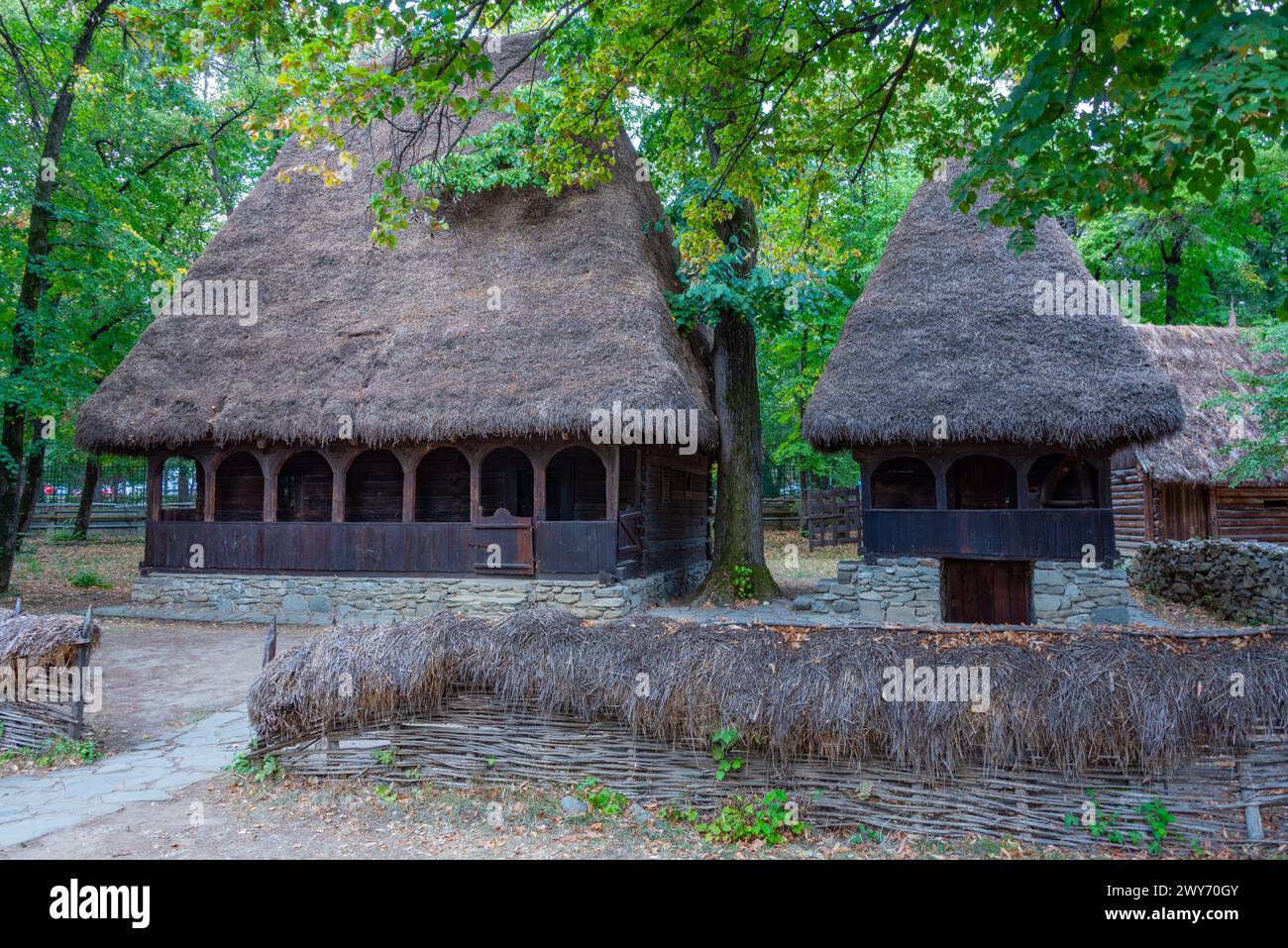 Museo del Villaggio Nazionale Dimitrie gusti nella capitale rumena Bucarest Foto Stock