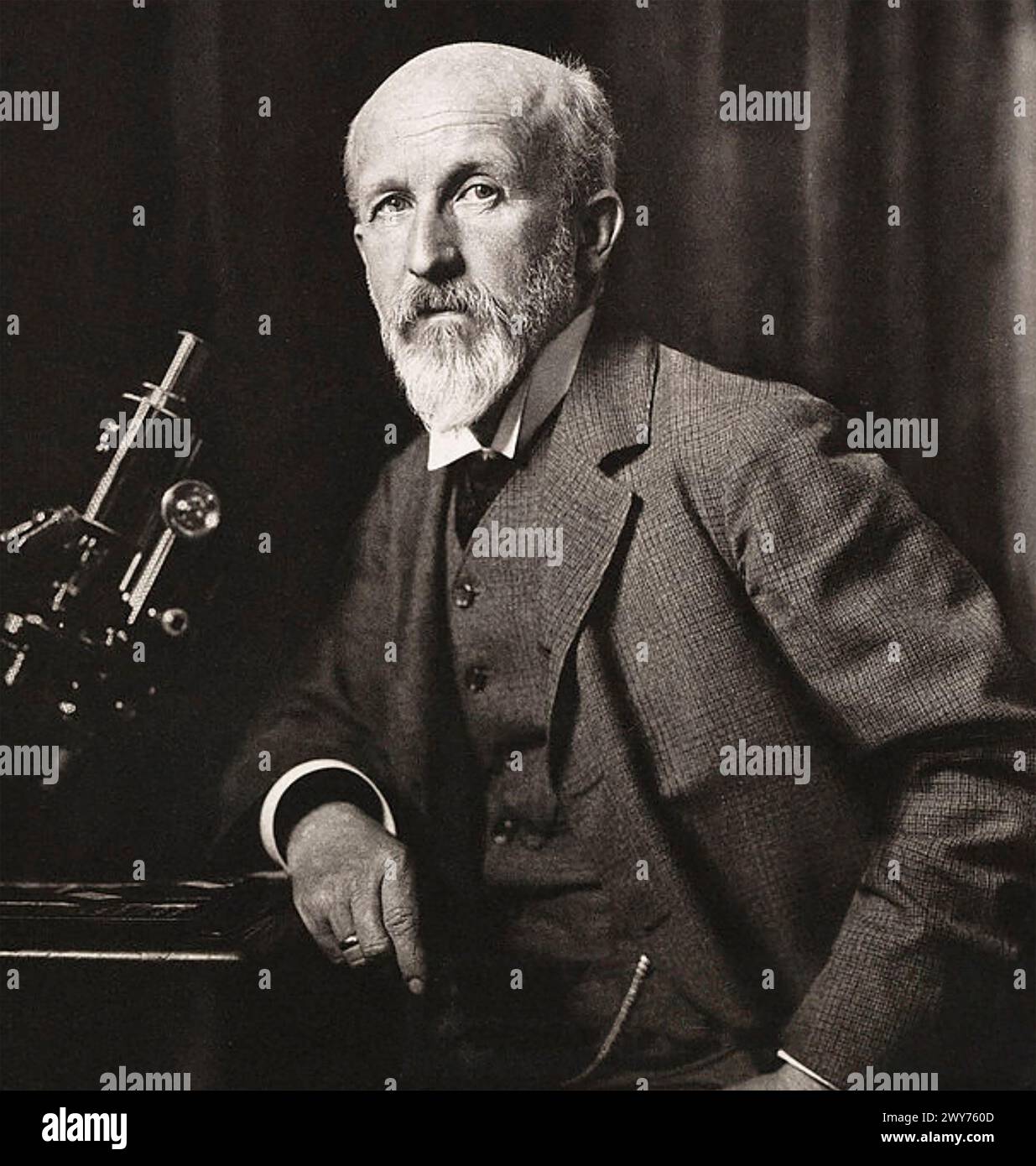 OSCAR HERTWIG (1849-1922) biologo tedesco Foto Stock