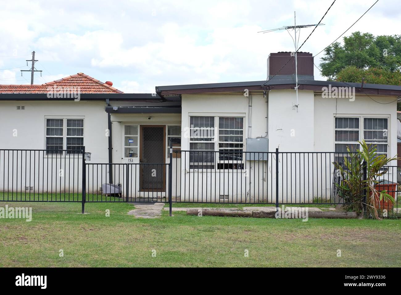 Casa a un piano nel sobborgo occidentale di Sydney di Canley vale Foto Stock