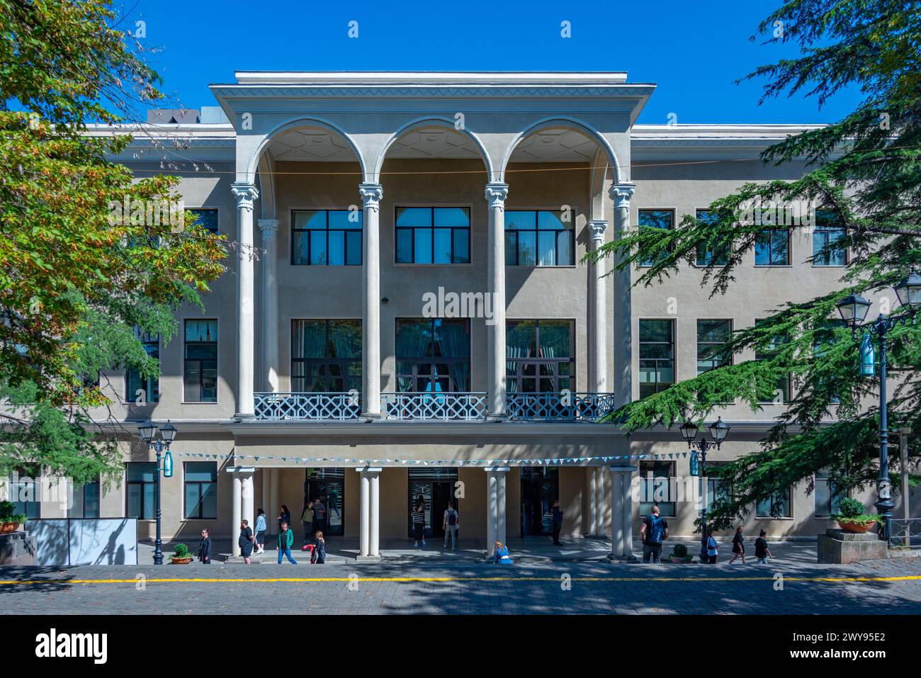Tbilisi, Georgia, 10 settembre 2023: Stazione superiore della funicolare Mtatsminda a Tbilisi, Georgia Foto Stock