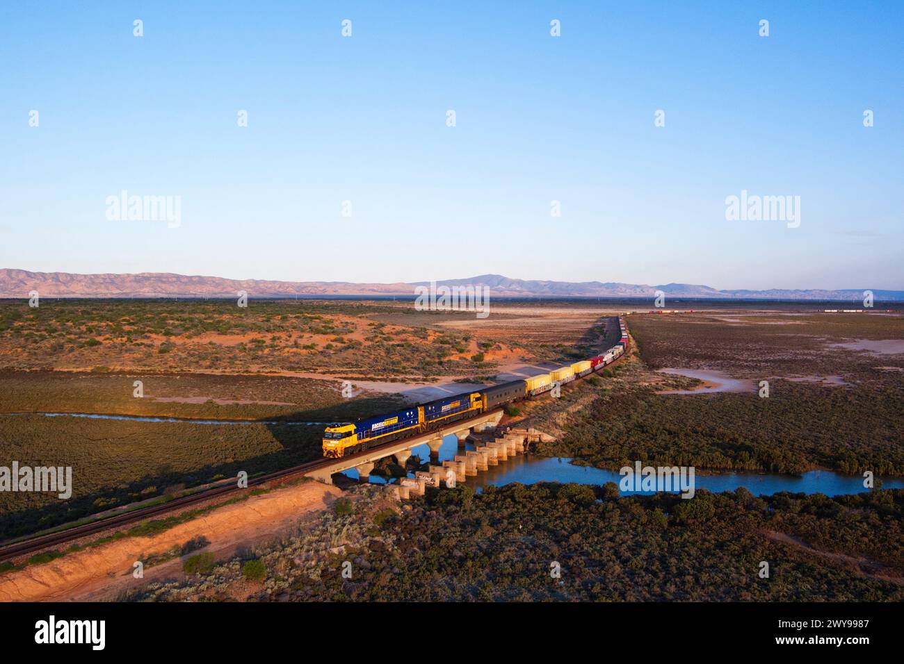 Aereo del modulo container vicino a Port Augusta, Australia meridionale Foto Stock