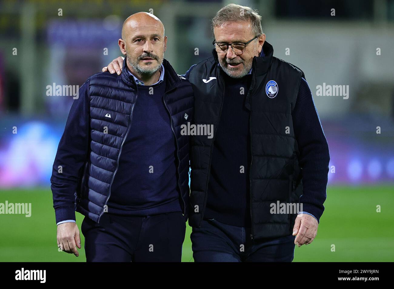 Vincenzo Italiano allenatore dell'ACF Fiorentina e Tullio Gritti assistente allenatore dell'Atalanta BC prima della semifinale di Coppa Italia tra l'ACF Fiorentina e l'Atalanta BC allo stadio Artemio Franchi di Firenze (Italia), 3 aprile 2024. Foto Stock