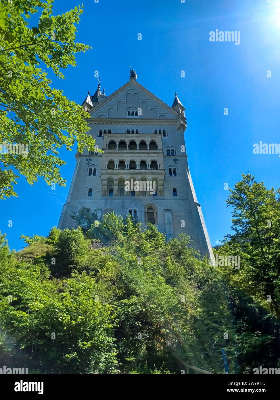 Il castello più noto delle Germanie, costruito da Re Ludovico II di Baviera, nel giugno 2022 Foto Stock