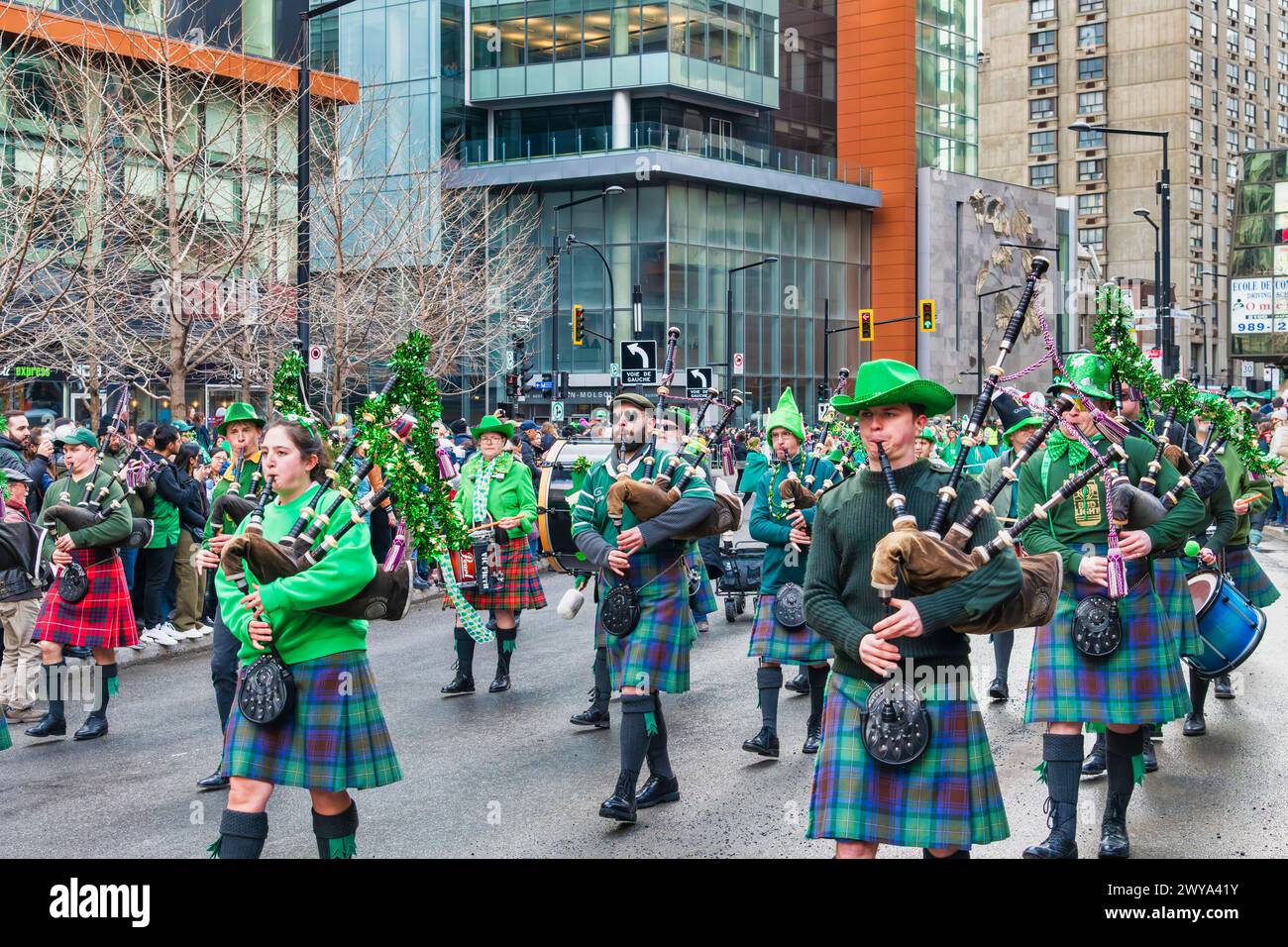 St Patricks' Day 2024 Marching Band - visualizzazioni Foto Stock