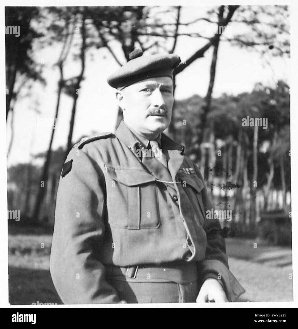 Ritratto a mezza lunghezza del tenente generale Ritchie del 21st Army Group dell'esercito britannico. Foto Stock