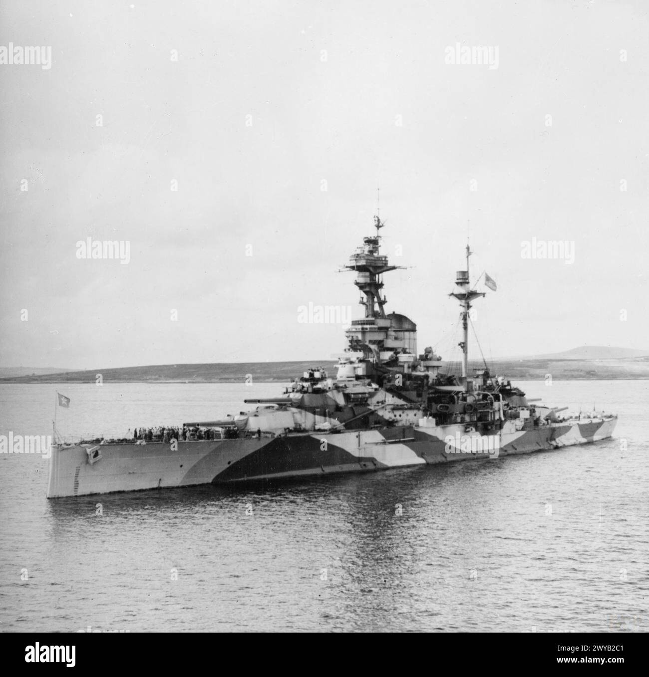 La CCP Archangelsk, precedentemente HMS Royal Sovereign, era una nave da battaglia russa nel 1945. Foto Stock