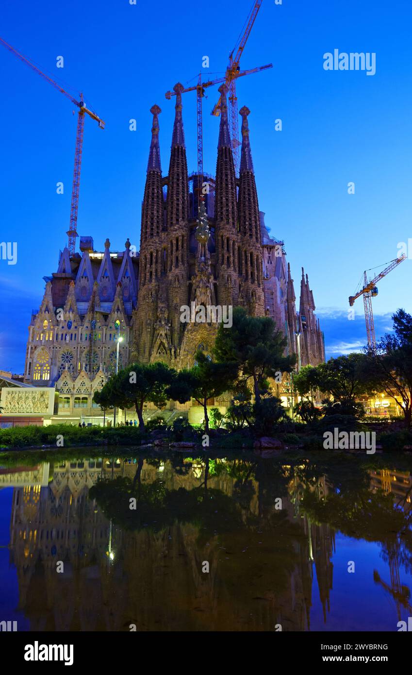 Basílica de la Sagrada Familia di Antonio Gaudí. Plaza Gaudí. Barcellona. Catalogna. Spagna. Foto Stock