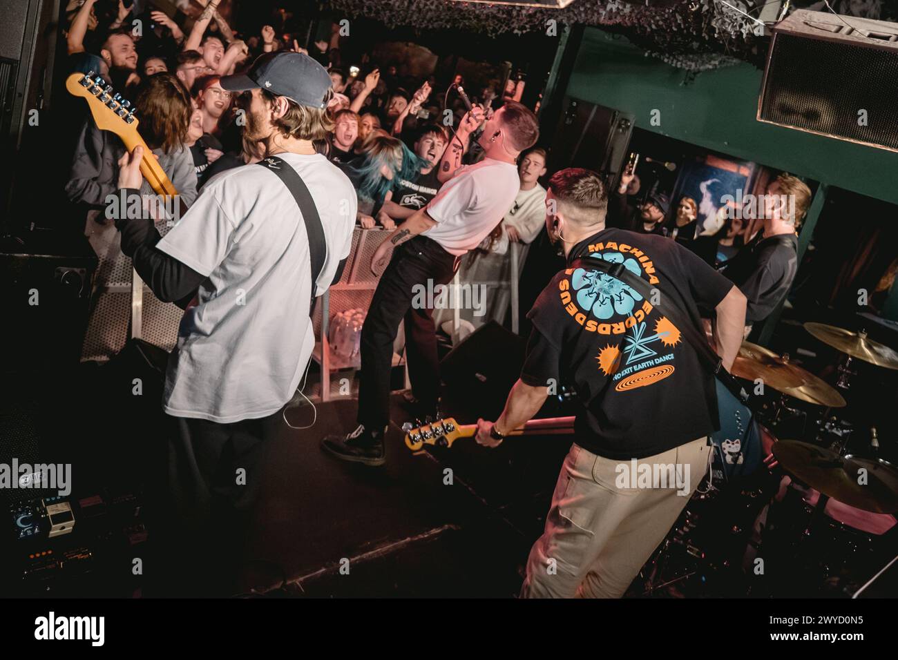 Newcastle, Regno Unito. 5 aprile 2024. Boston Manor si esibisce al quartier generale mondiale di Newcastle upon Tyne. Crediti fotografici: Thomas Jackson/Alamy Live News Foto Stock