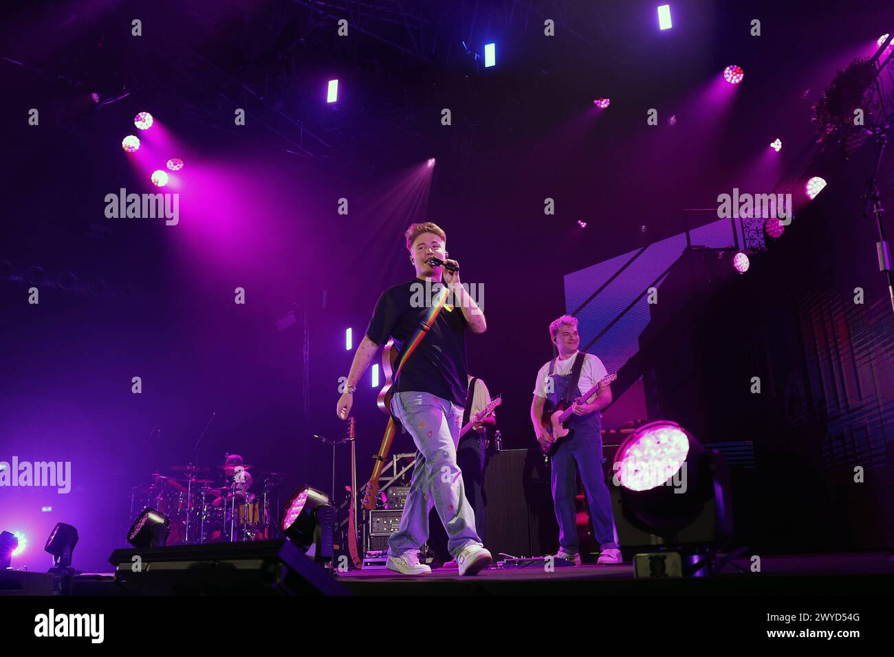 Padova, Italia. 5 aprile 2024. ALFA - non so chi abbia creato il mondo ma so che era innamorato - TOUR 2024 Padova (PD) Kioene Arena nella foto ALFA Credit: Independent Photo Agency/Alamy Live News Foto Stock