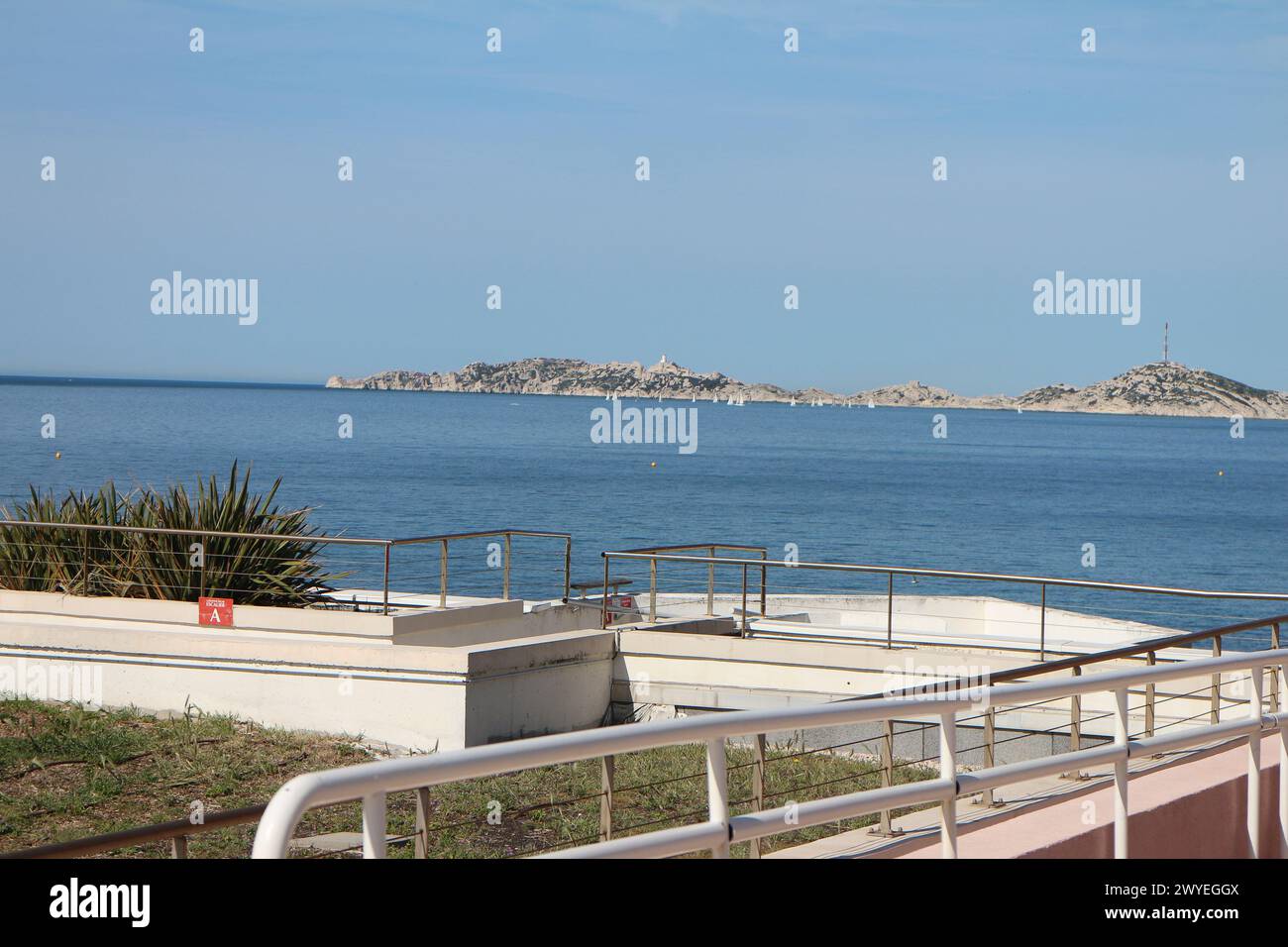 Giochi Olimpici 2024 : Reportage : Marina du Roucas Blanc, Marsiglia 6 aprile 2024 Foto Stock