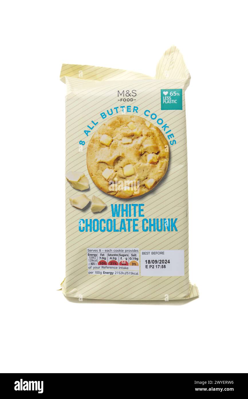 Biscotti al cioccolato bianco belga M&S Foto Stock