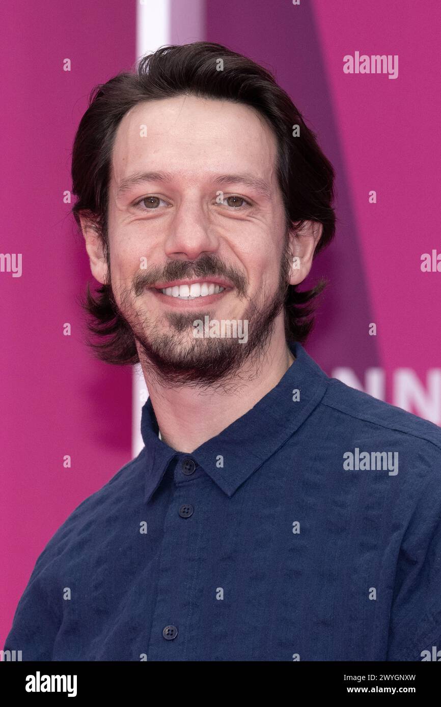 Cannes, Francia. 6 aprile 2024. Marcel Borràs partecipa al tappeto rosa durante il 7° Festival Internazionale di Canneseries il 6 aprile 2024 a Cannes, Francia. Foto di David NIVIERE/ABACAPRESS.COM credito: Abaca Press/Alamy Live News Foto Stock