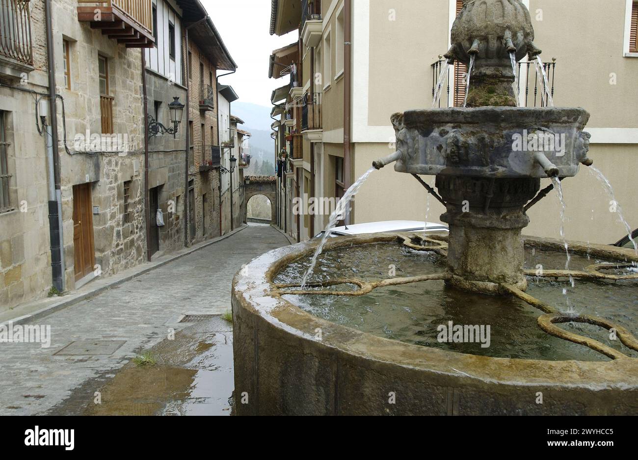 Fontana (c.1715). Salinas de Leniz, Leintz Gatzaga. Guipúzcoa. Spagna. Foto Stock