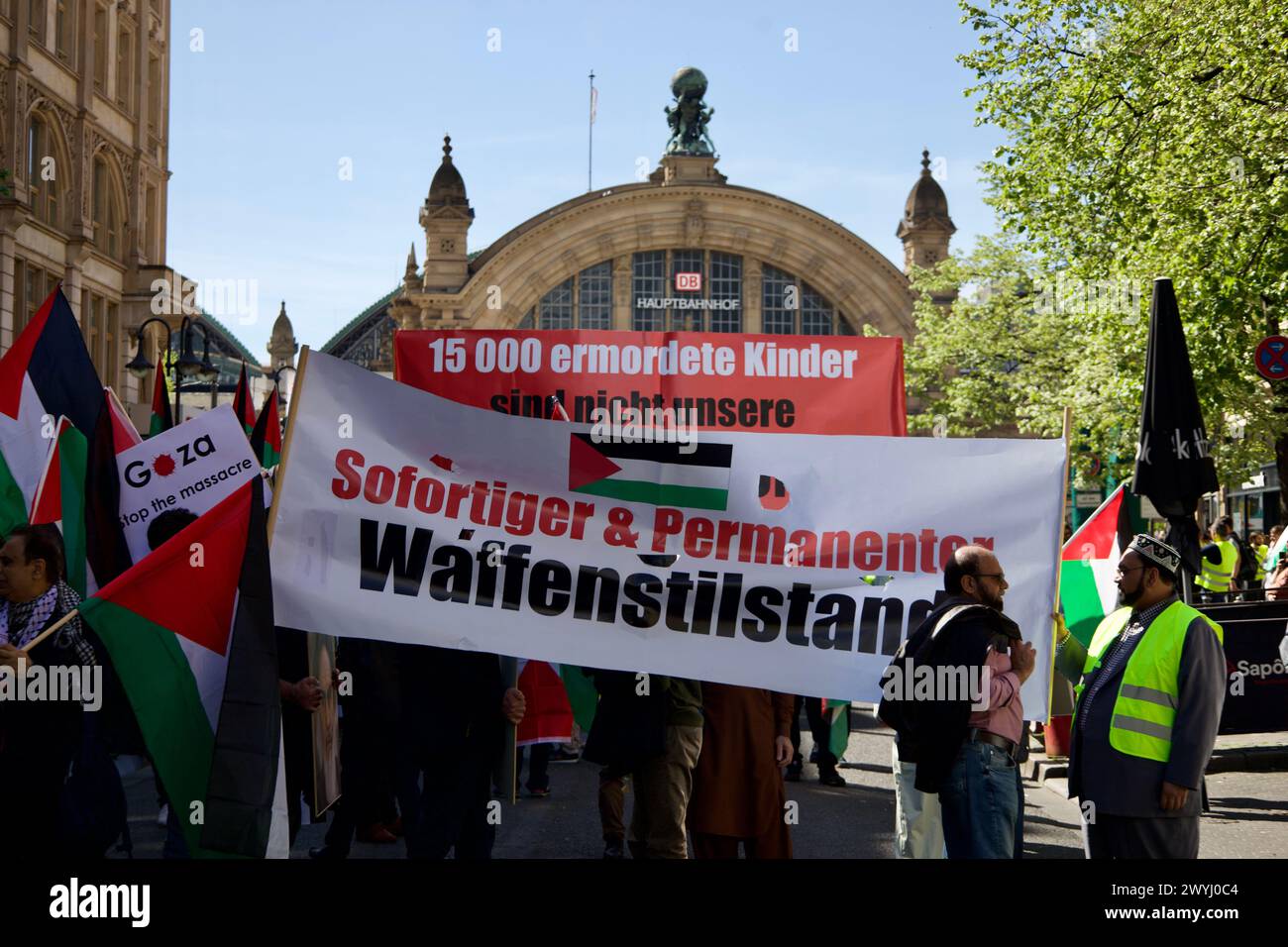 Francoforte, Germania, 6 aprile 2024. Ferma la dimostrazione di guerra a sostegno di Gaza. Foto Stock