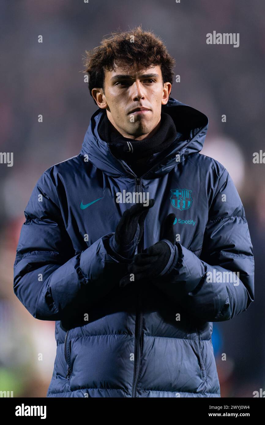 Anversa, Belgio. 13 dicembre 2023. ANVERSA, BELGIO - 13 DICEMBRE: Joao Felix del Barcellona applaude ai tifosi dopo la partita del gruppo H - UEFA Champions League 2023/24 tra il Royal Anversa FC e il FC Barcelona al Bosuilstadion il 13 dicembre 2023 ad Anversa, Belgio. (Foto di Joris Verwijst/Agenzia BSR) credito: Agenzia BSR/Alamy Live News Foto Stock