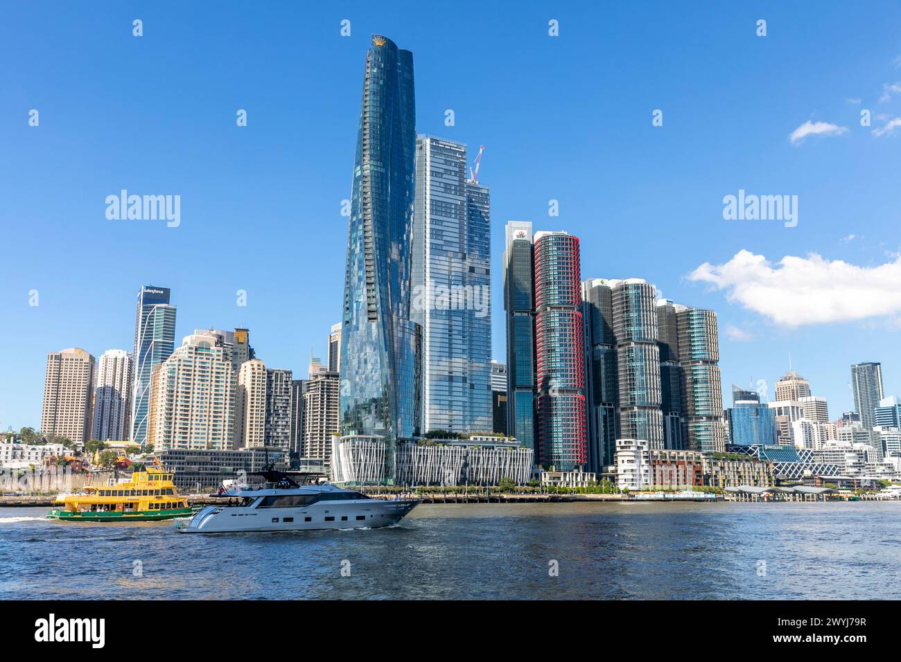 Skyline del centro di Sydney, paesaggio urbano, Crown Casino e Barangaroo International Towers, Darling Harbour, Sydney, Australia Foto Stock