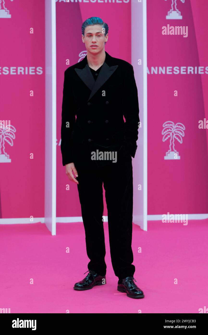 Cannes, Francia. 6 aprile 2024. CANNES, FRANCIA - 06 APRILE: Matteo partecipa al Pink Carpet durante il 7° Canneseries International Festival il 5 aprile 2024 a Cannes, Francia Foto Stock