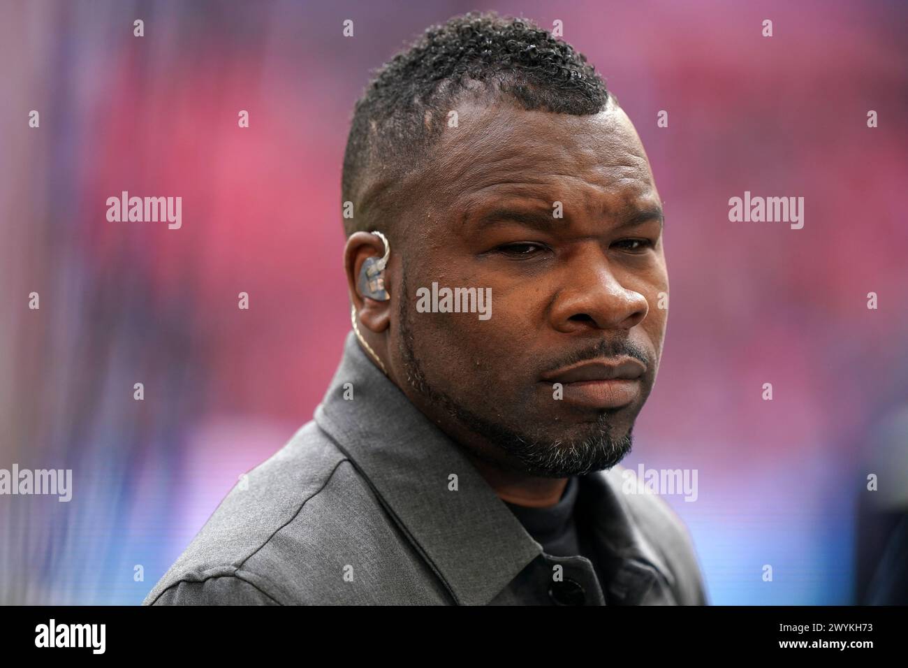 L'ex giocatore del Peterborough United Aaron McLean durante la finale del Bristol Street Motors Trophy al Wembley Stadium di Londra. Data foto: Domenica 7 aprile 2024. Foto Stock