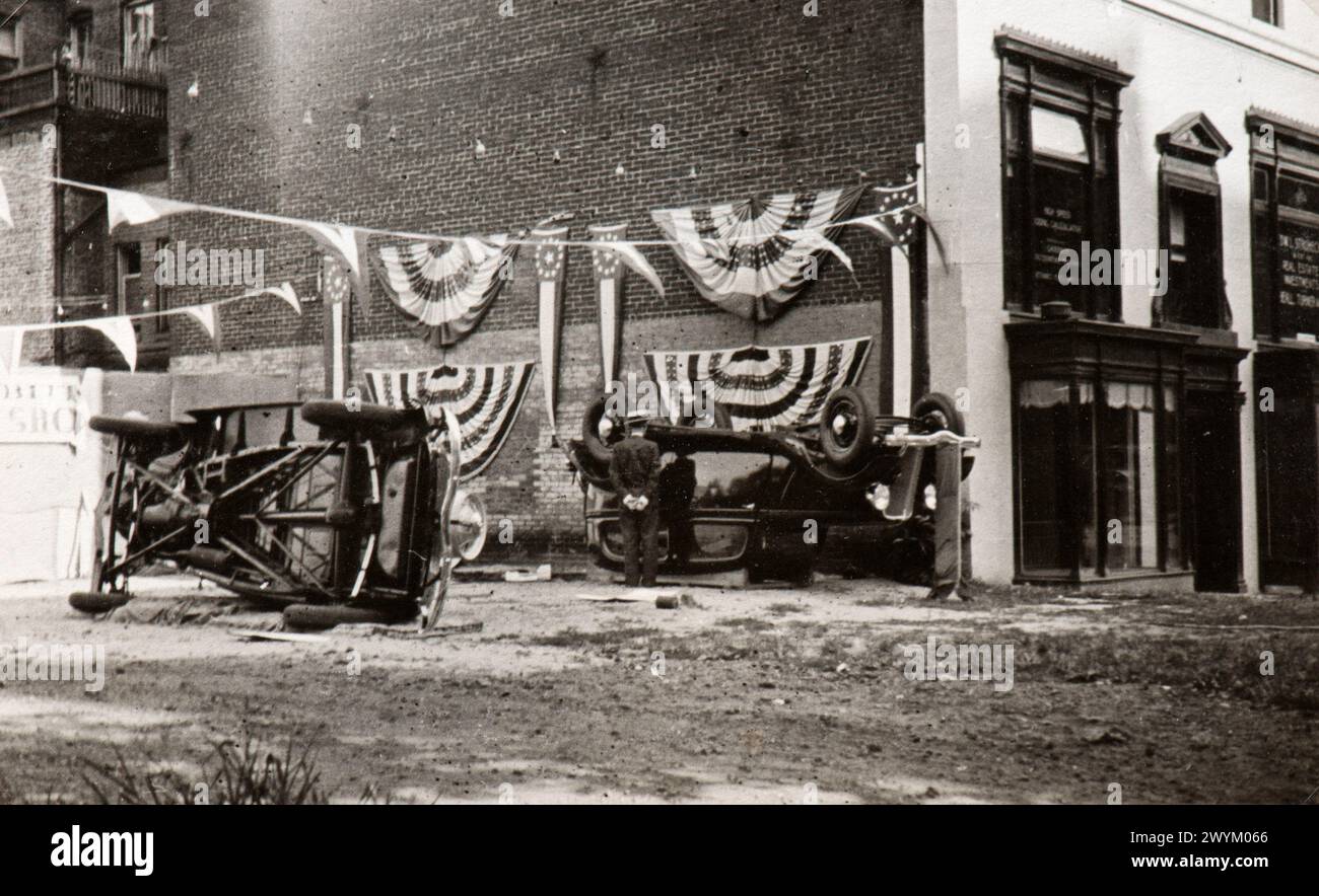 Foto tratta dall'album di una famiglia ebrea italiana (Jarach) in viaggio all'Expo internazionale di Chicago nell'estate del 1933. L'immagine mostra un assaggio della mostra automobilistica a Detroit Foto Stock