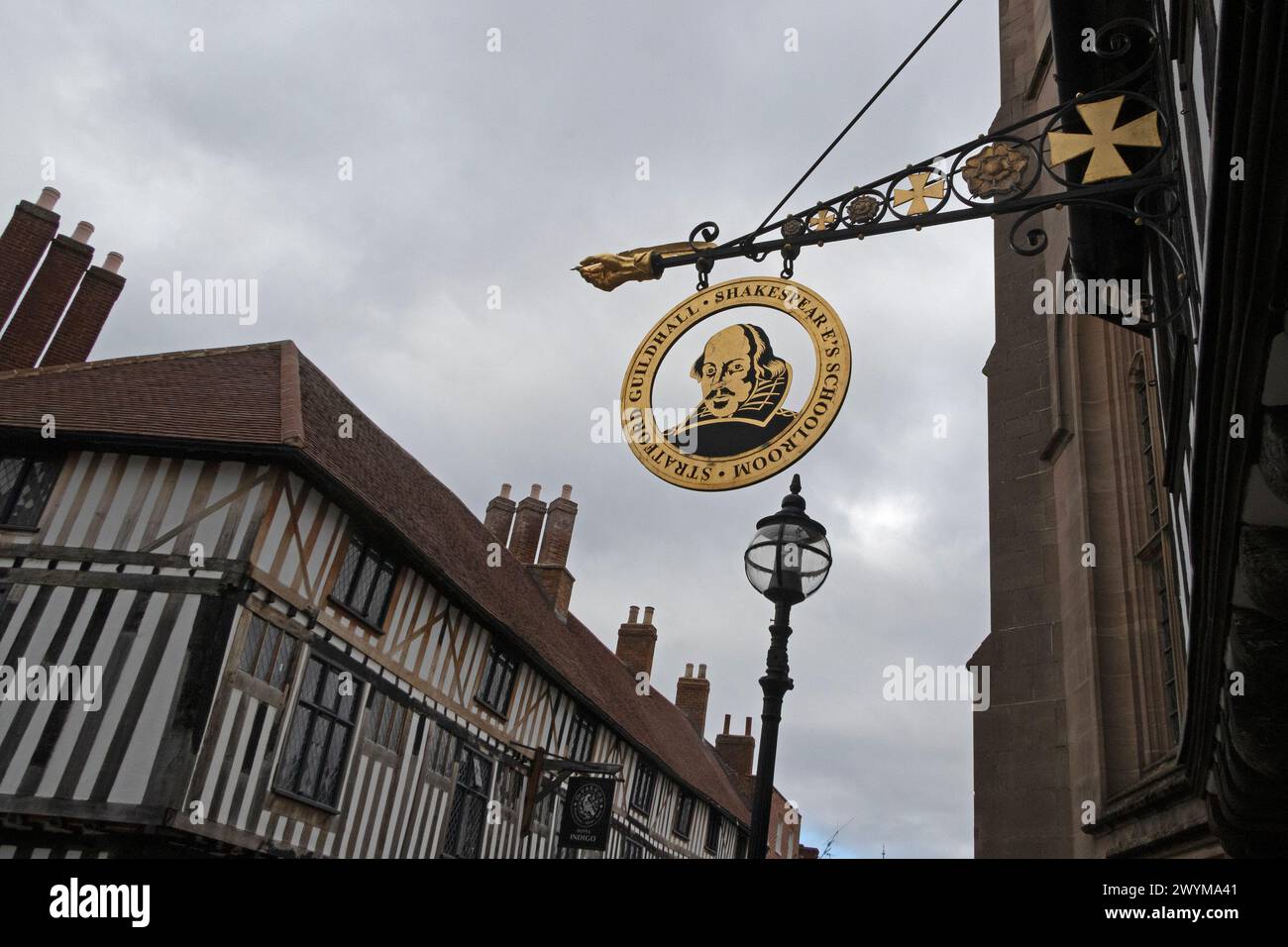 Cartello, scuola di William Shakespeare e guildhall, Stratford Upon Avon, Inghilterra, Gran Bretagna Foto Stock