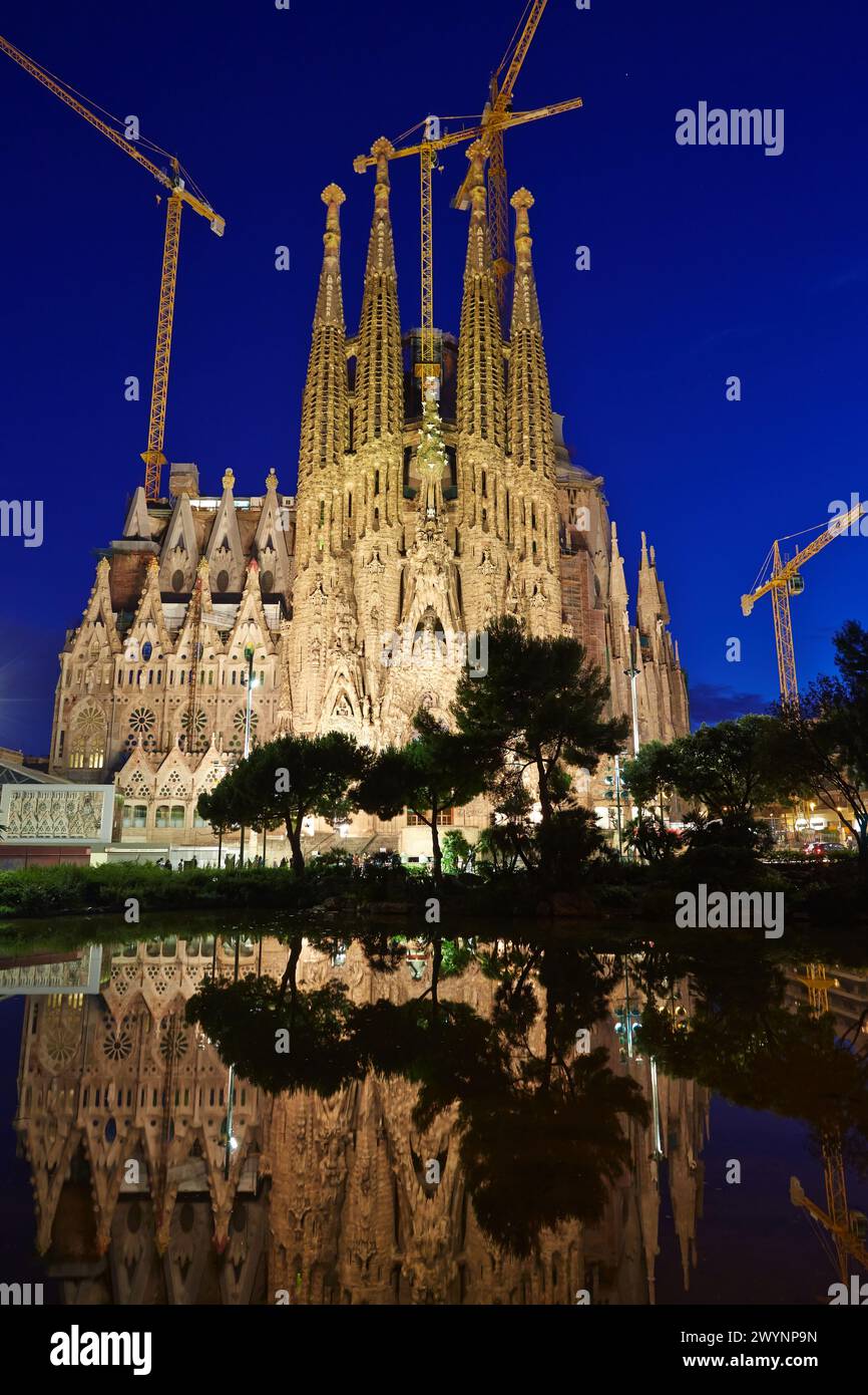 Basílica de la Sagrada Familia di Antonio Gaudí. Plaza Gaudí. Barcellona. Catalogna. Spagna. Foto Stock