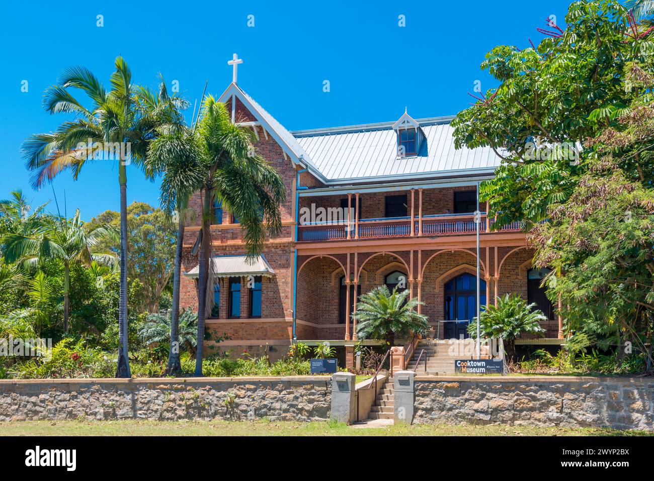 L'ex scuola Sisters of Mercy costruita nel 1888 a Cooktown, Queensland, Australia, è ora un museo gestito dal National Trust Foto Stock