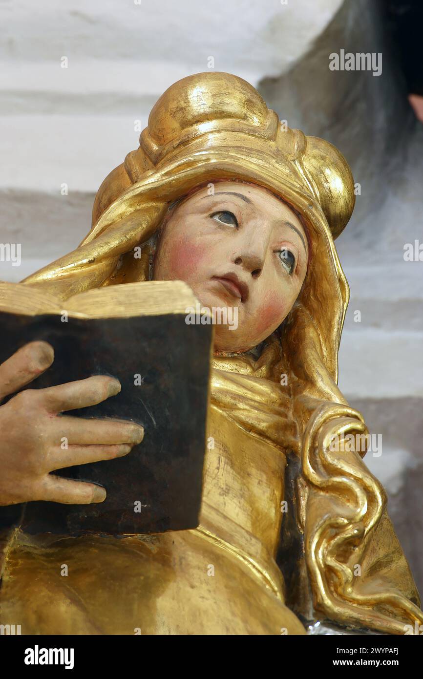 Santa Bridget di Svezia, statua sull'altare di Sant'Apollonia nella chiesa di Santa Caterina d'Alessandria a Zagabria, Croazia Foto Stock