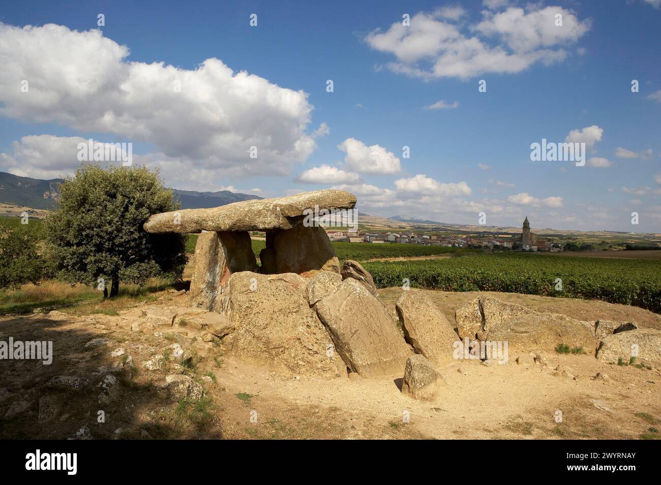 Dólmen Chabola de la Hechicera, Elvillar, Bilar, Araba, Alava, paesi Baschi, Spagna. Foto Stock