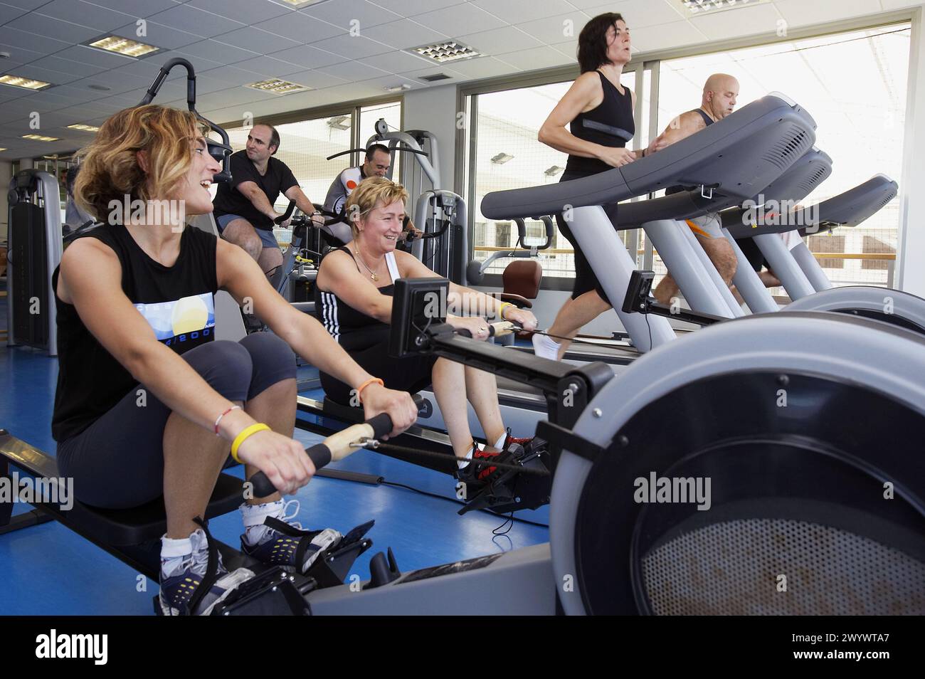 Fitness. Malattie cardiovascolari e muscolo-la costruzione di una palestra. Real Club de tenis de San Sebastián, Gipuzkoa, Euskadi. Foto Stock