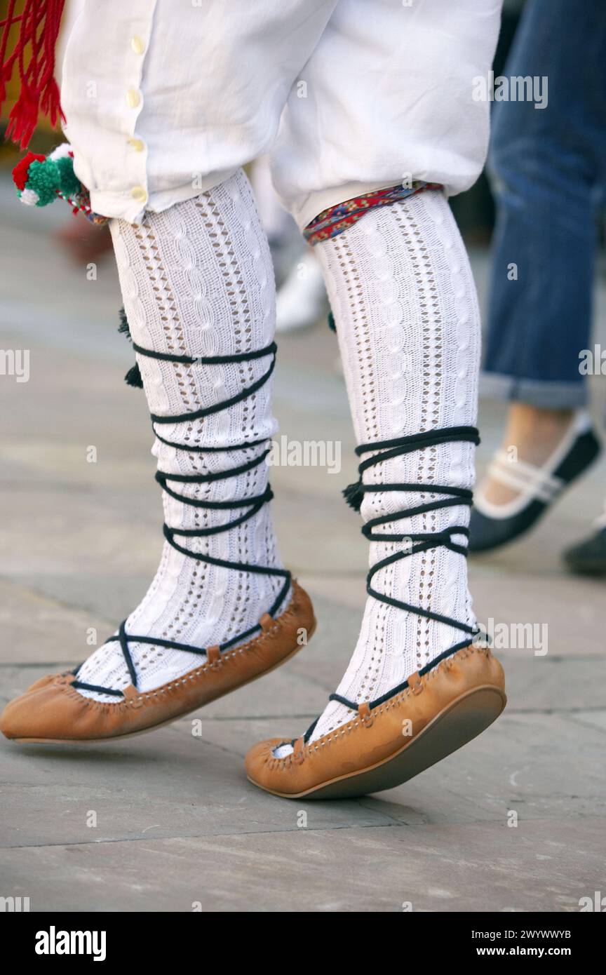 Espatadantza danza. Folklore basco. Legazpi, Gipuzkoa, Euskadi. Spagna. Foto Stock