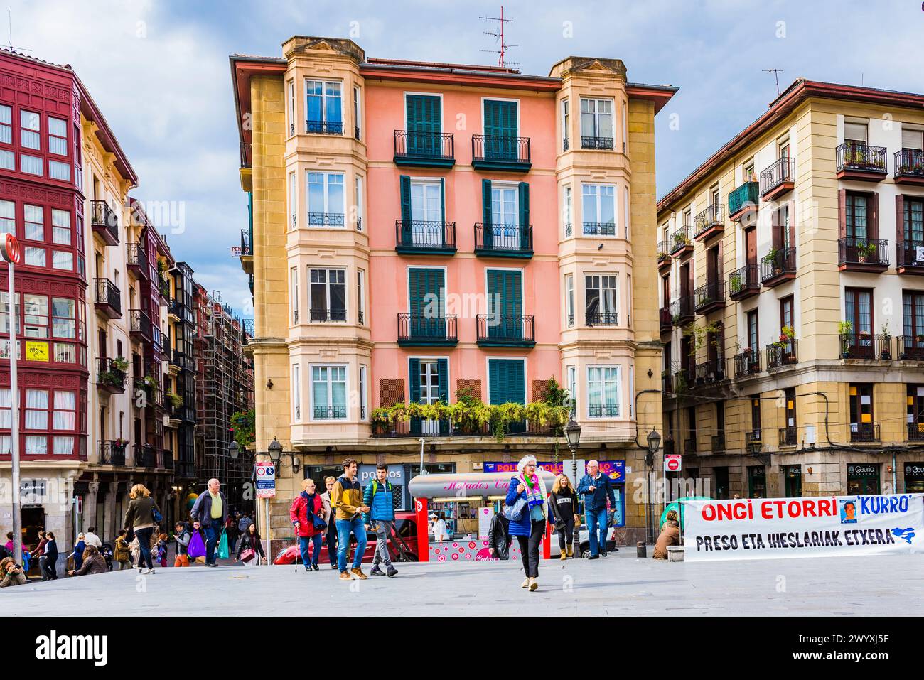 Plaza de Unamuno, Piazza Unamuno al tramonto. Bilbao, Biscaglia, Paesi Baschi, Spagna, Europa Foto Stock