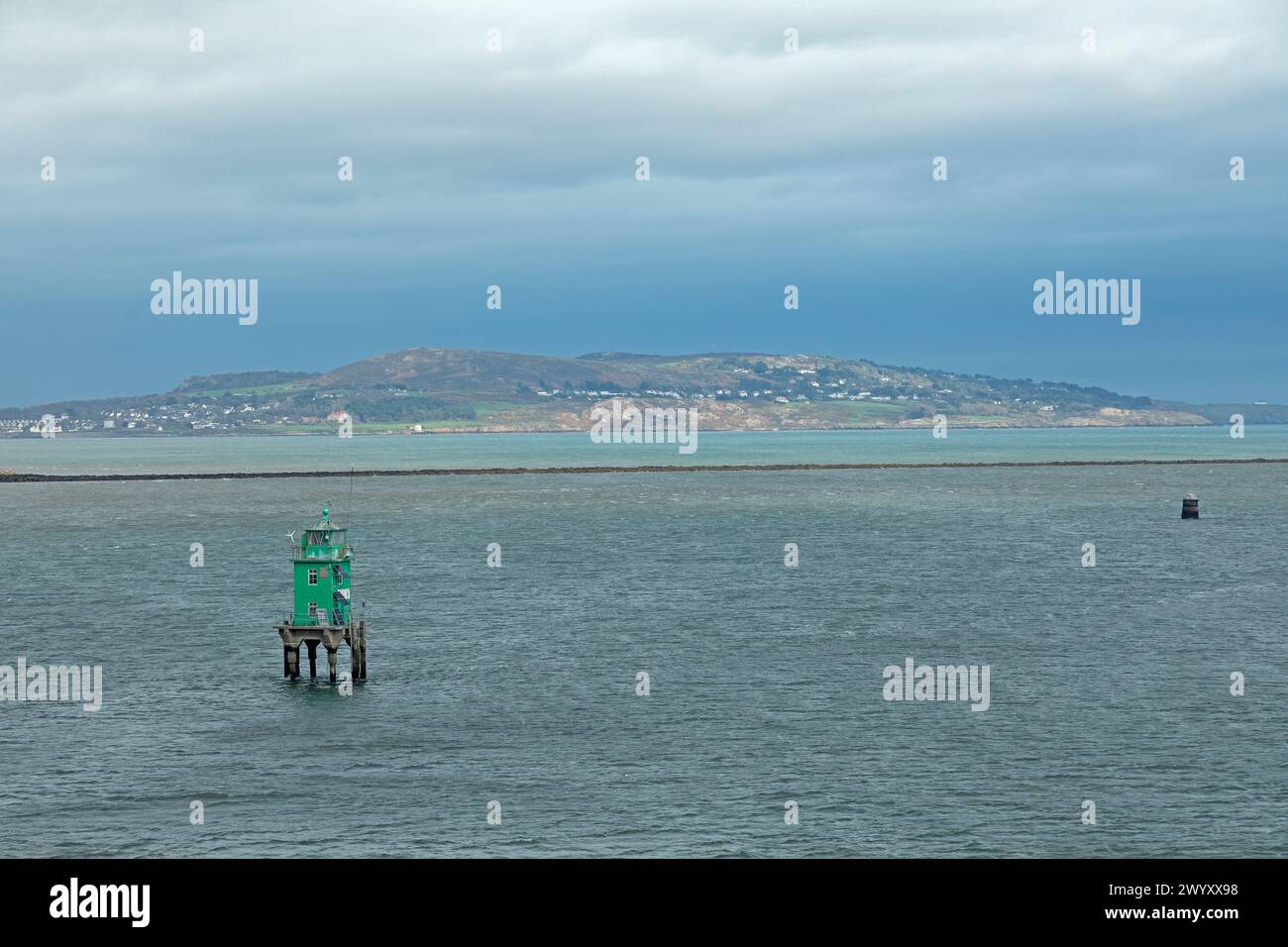 Faro verde, baia di Dublino, Dublino, Repubblica d'Irlanda Foto Stock