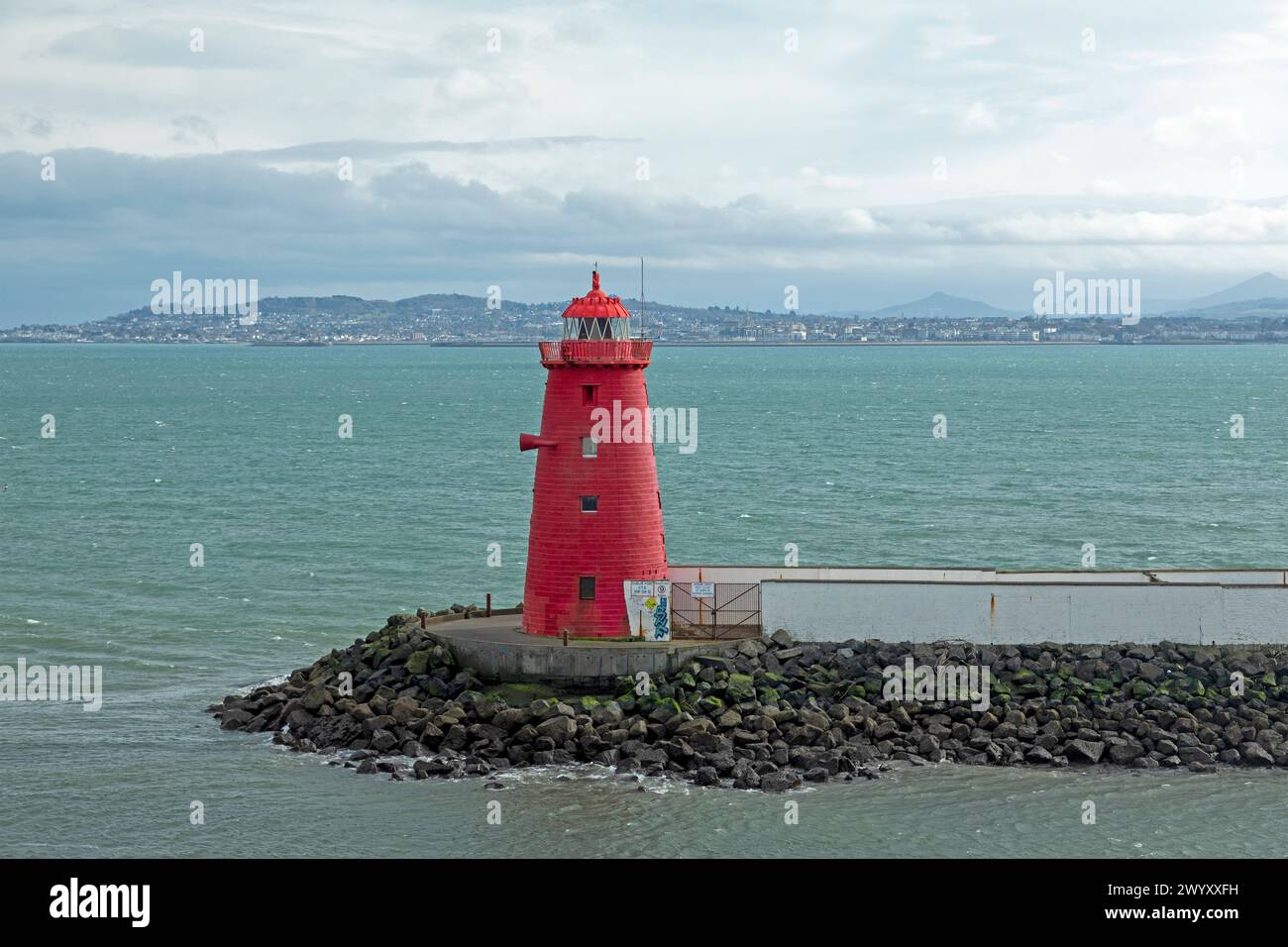 Faro, ingresso al porto, Dublino, Repubblica d'Irlanda Foto Stock