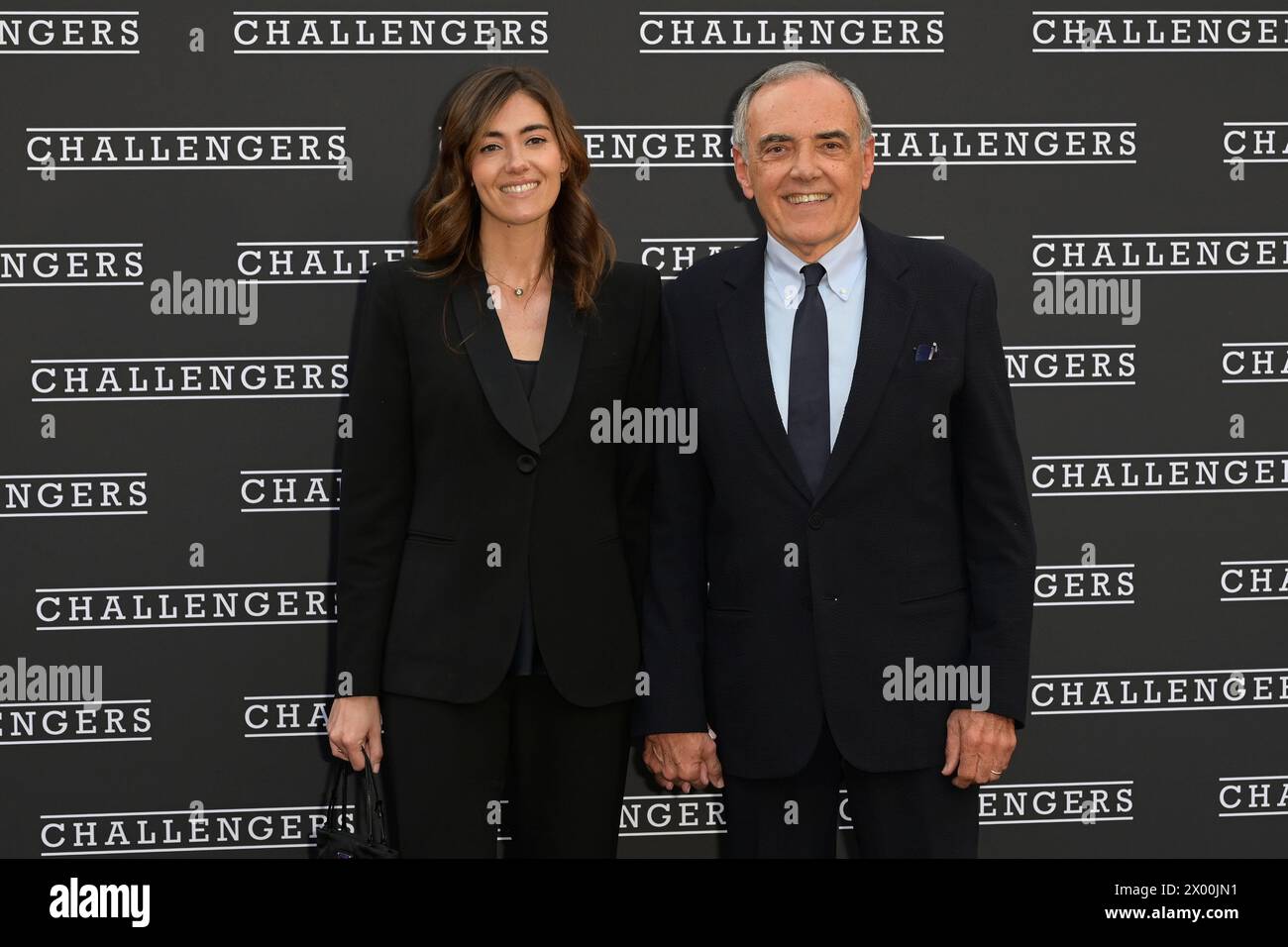 Roma, Italia. 8 aprile 2024. Julia Barbera (L9) e Alberto Barbera (r) assistono al tappeto nero del film "Challengers" a Palazzo Barberini (foto di Mario Cartelli/SOPA Images/Sipa USA) crediti: SIPA USA/Alamy Live News Foto Stock