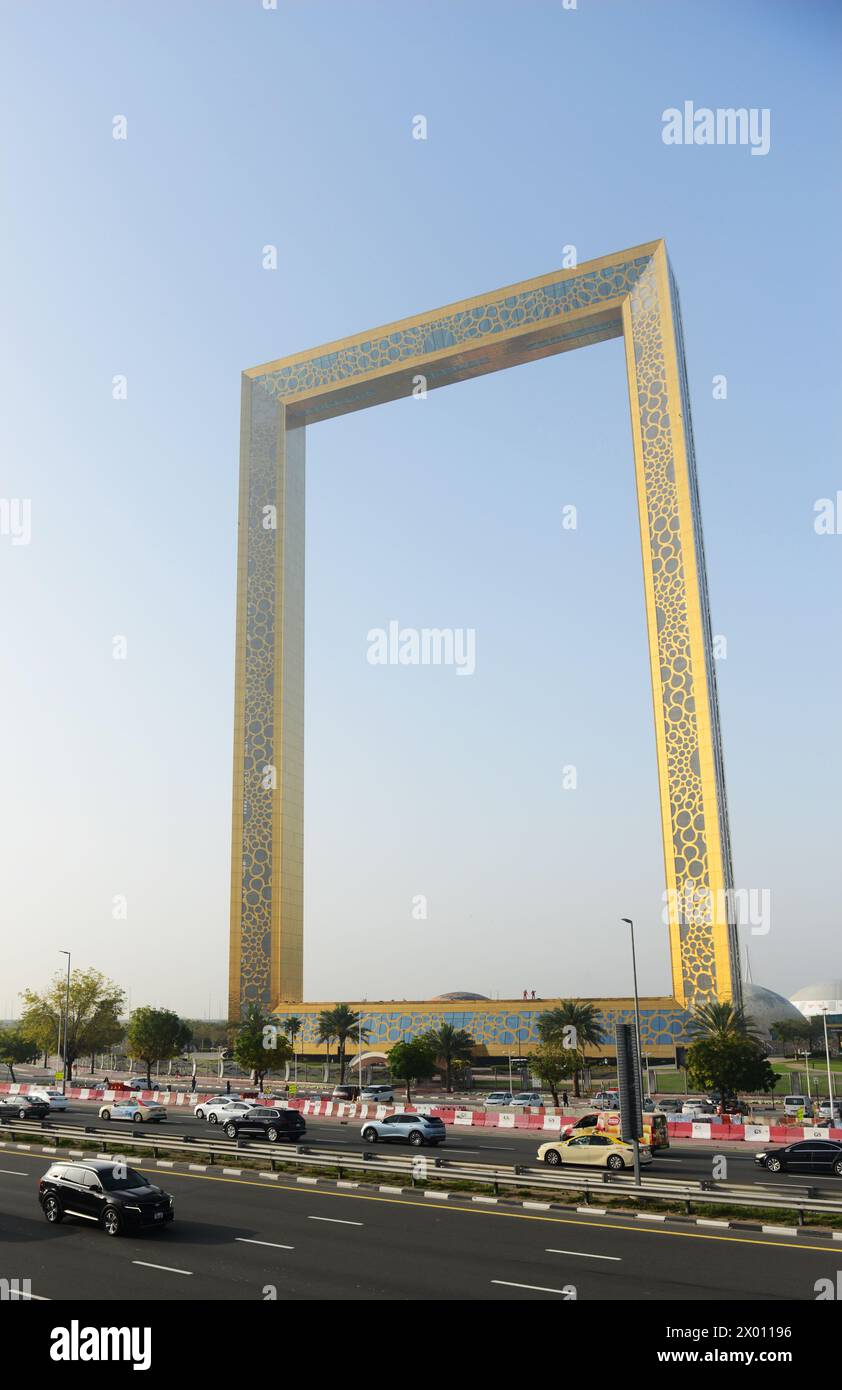 L'iconico edificio Dubai Frame a Dubai, Emirati Arabi Uniti. Foto Stock